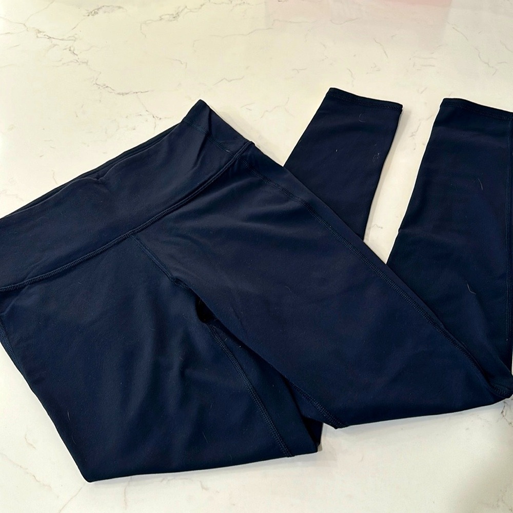 Athleta High Rise Chaturanga Tight: Navy Sz M